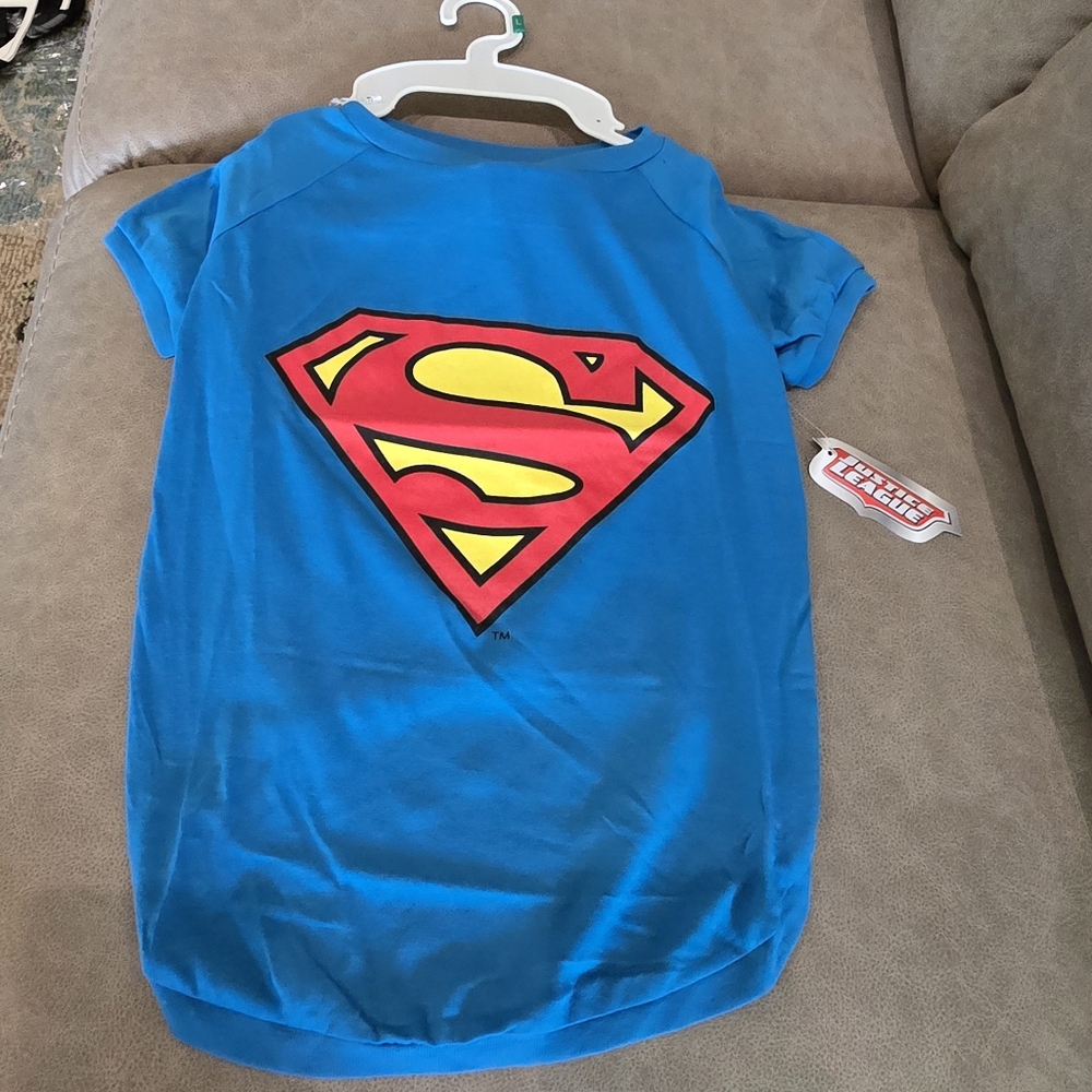 Super Man (Dog) T-shirt NWT - Picture 2 of 4